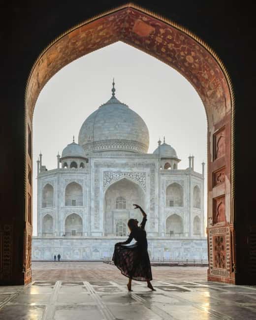 From Bangalore: Same Day Taj Mahal Agra Tour with Flights - FAQ