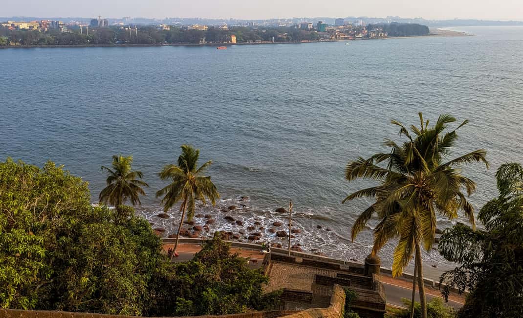 Reis Magos: Fierce Battles To Freedom Ballads | Fort Walk - Key Points