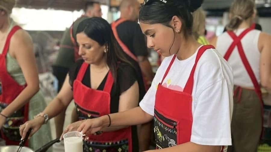 Krabi: Authentic Thai Cooking Class & Local Market Tour - Who Should Consider This Tour?