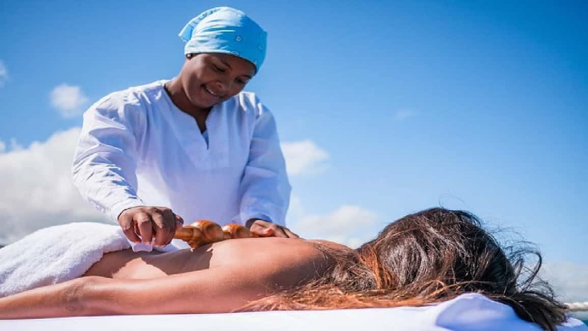 Punta Cana: Reef Explorer Snorkeling and Massage Tour - Key Points