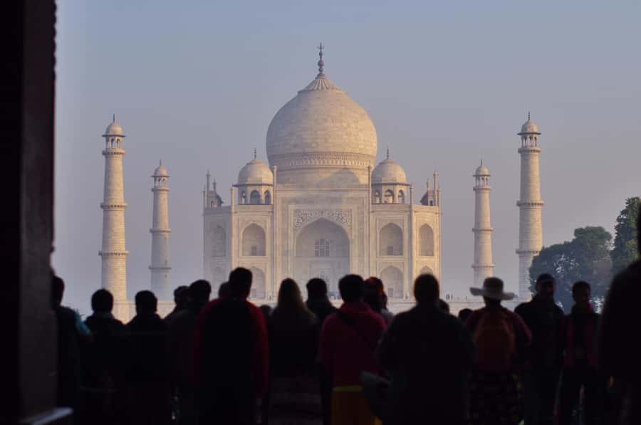 Agra: Top Attractions Guided Tour with option's - The Magic of the Sunrise at the Taj Mahal