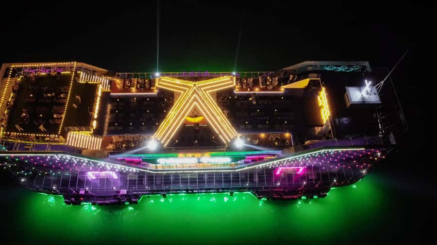 Pattaya: Dinner Yacht Cruise - Who Should Consider This Experience?