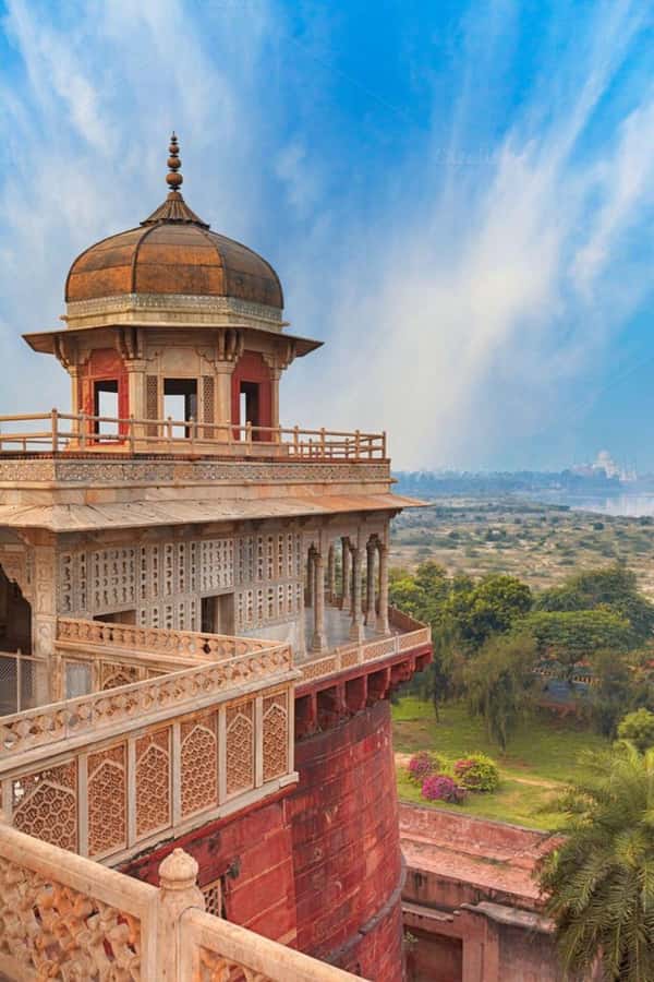 Agra Fort: A Guided Walking Tour of UNESCO World Heritage - Key Points