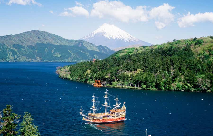 Mount Fuji Hakone Tour:Volcano, Cable Car & Lake Ashi Cruise - Detailed Review of the Tour Experience
