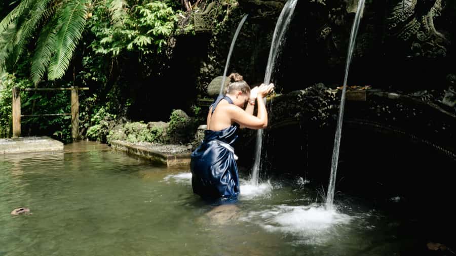 Ubud: Guided Melukat Ritual With Hotel Pickup - Why This Tour Offers Great Value