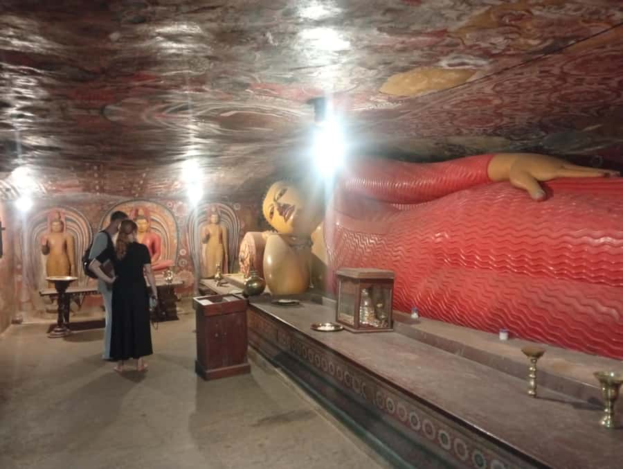 Kandy: Hidden Temples & Cultural Highlights by Tuk Tuk - Practical Tips for Your Tour