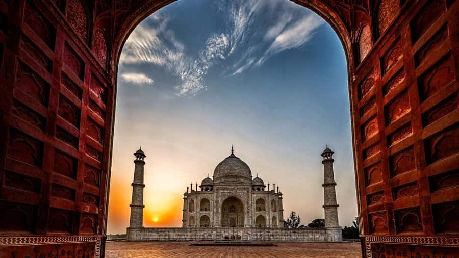 From Delhi: Skip-the-Line Taj Mahal & Agra Fort Tour - Key Points