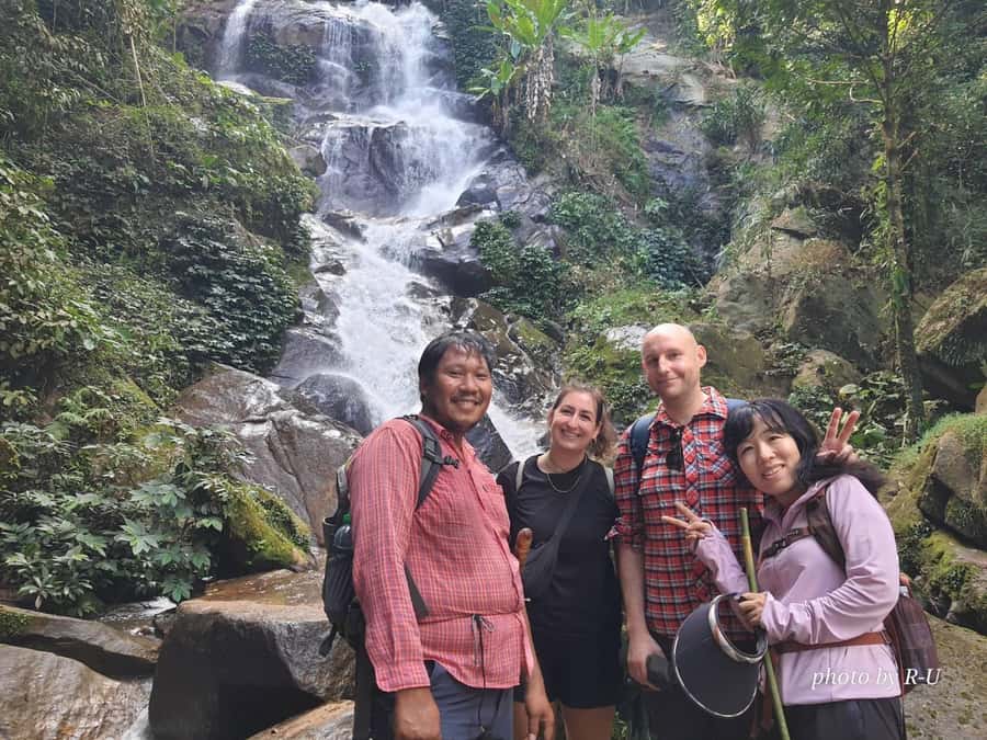 Chiang Rai: 2 Waterfalls and Wat Huay Pla Kang Day Trip - Authentic Experiences from Travelers