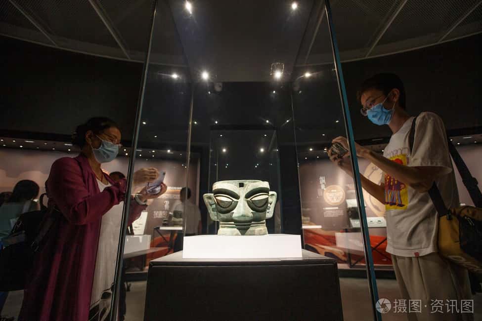 Sanxingdui & Intangible Cultural Heritage Experience - Discovering Sanxingdui: A Window into Ancient Shu