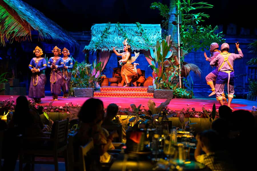 Apsara Dance Show with Khmer Fine Dining in Siem Reap - Why This Tour Stands Out