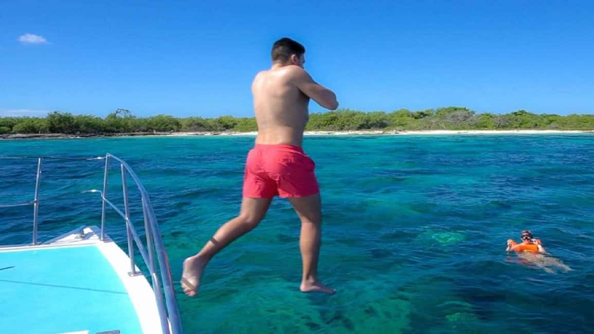 Punta Cana: Altos de Chavón & Catalina Island Day Trip - A Full Breakdown of the Experience