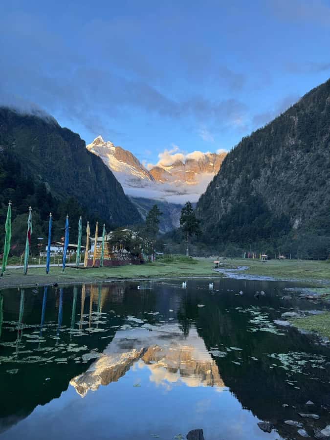 Lijiang: Yubeng + Tiger Leaping Gorge 6-Day Private Tour - The Journey Begins: From Lijiang to Tiger Leaping Gorge  