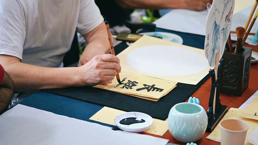 Wuhan: Cloud Calligraphy Workshop with Tea & Art Ceremony - An Up-Close Look at the Experience