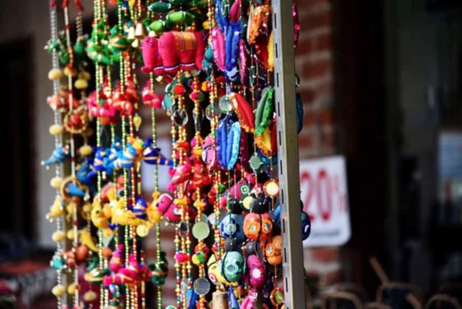 Delhi: Private Half-Day Old Delhi Market Tour with Transfer - Who Should Consider This Tour?