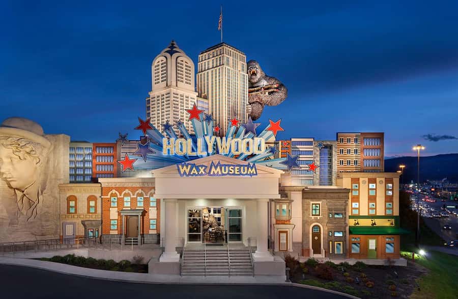 Hollywood Wax Museum Entry Ticket - Key Points