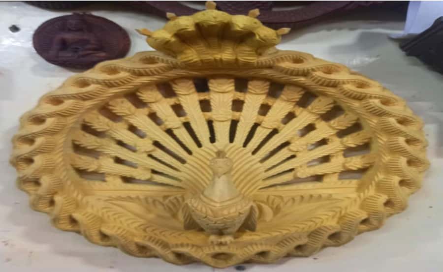 Bhaktapur: Wood Carving Workshop & Lunch Tour - Who Is This Tour Best For?