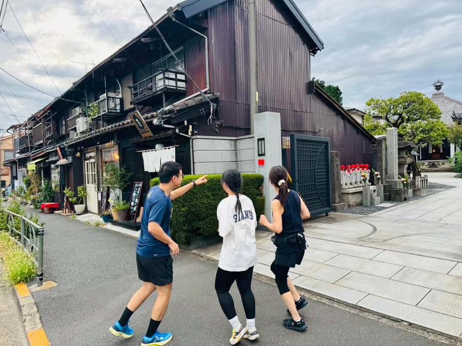 Tokyo: Run your way & Relax in a Tattoo-Friendly Public Bath - An Overview of the Experience