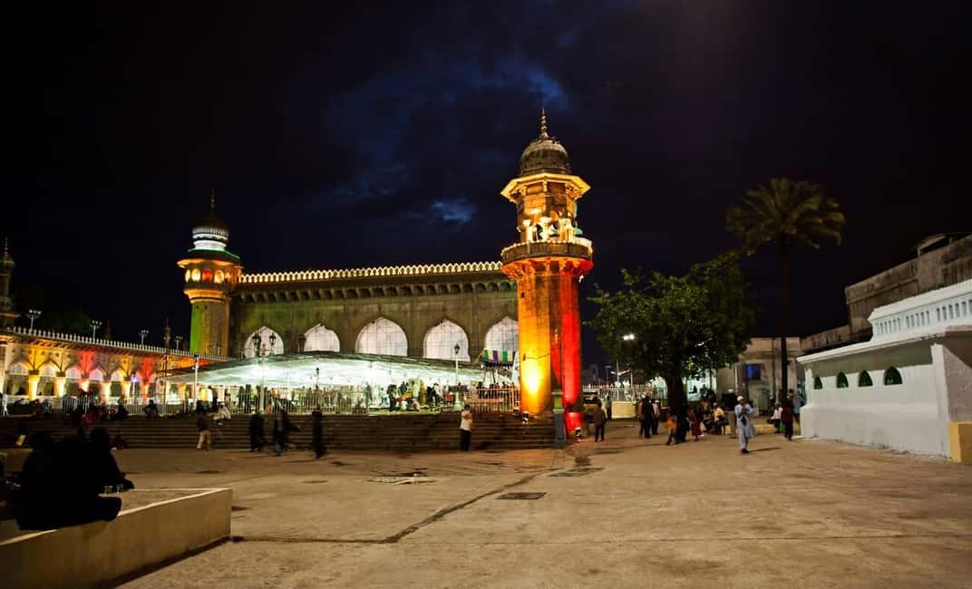 Hyderabad: Guided Night Walking Tour with Boat Ride - Introduction