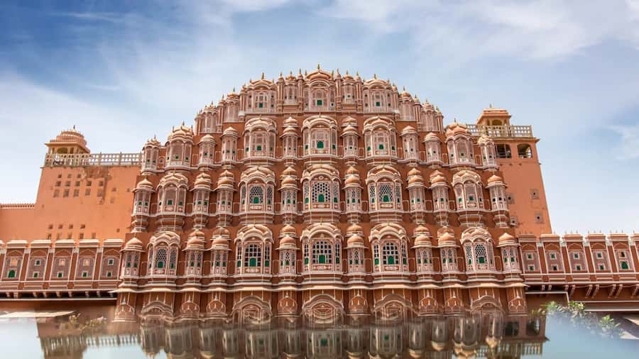 Jaipur: Hawa Mahal, Palace Guided Tour with Entry Ticket - The Experience and Expert Guides