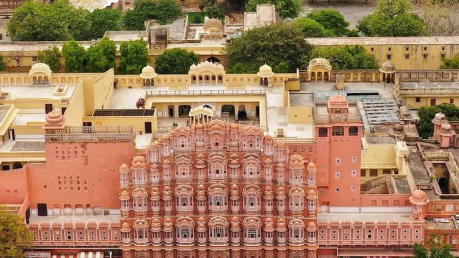 Jaipur: Hawa Mahal, Palace Guided Tour with Entry Ticket - FAQ