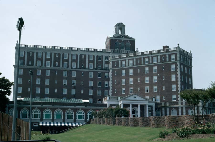 Virginia Beach Boardwalk Historian-Guided Tour - More Than Just a Walk: Why It Matters