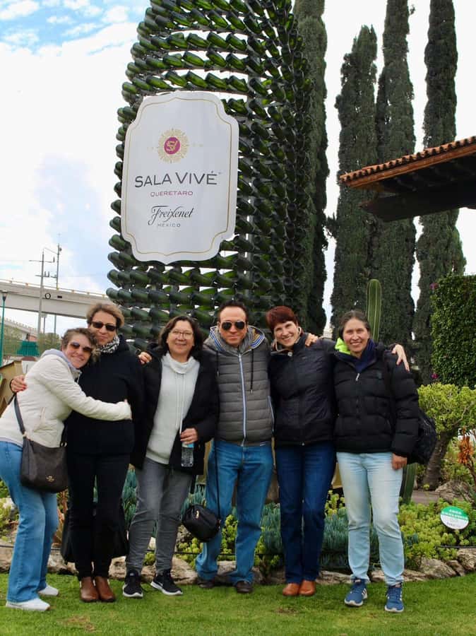 Querétaro: Peña de Bernal y Cavas de Freixenet - Exploring Peña de Bernal