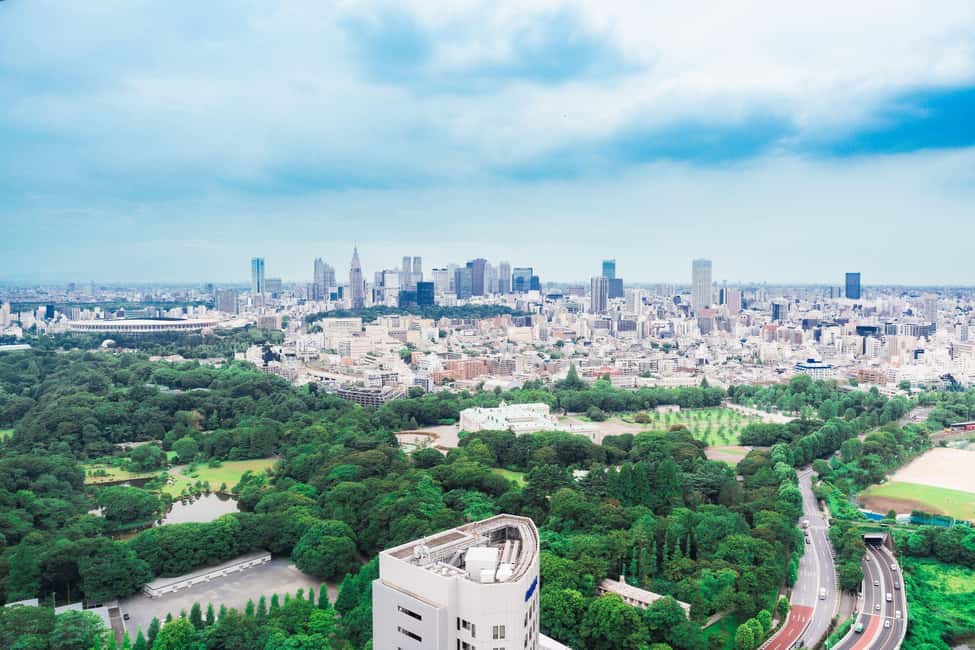 Tokyo: Akasaka Guest House & Imperial Residence Tour - What Travelers Say