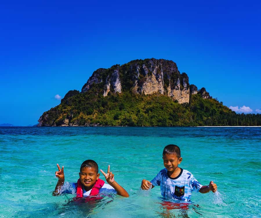 Ao Nang: Speedboat Cruise to Koh Hong & 4 Islands - The Value of the Experience