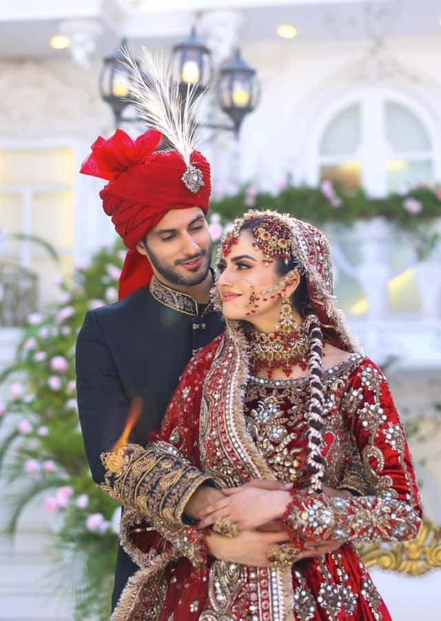 Delhi: Custom Shopping Tour Half /Full Day With Female Guide - Key Points