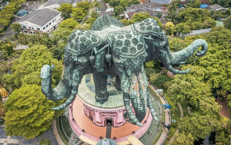 Bangkok: Ancient City & Erawan Museum Private Tour - In-Depth Look at the Tour Experience