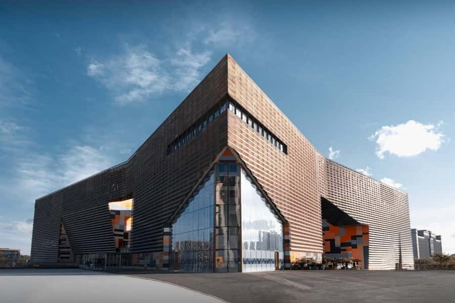 Guiyang: Guizhou Provincial Museum Half Day Guided Tour - Key Points