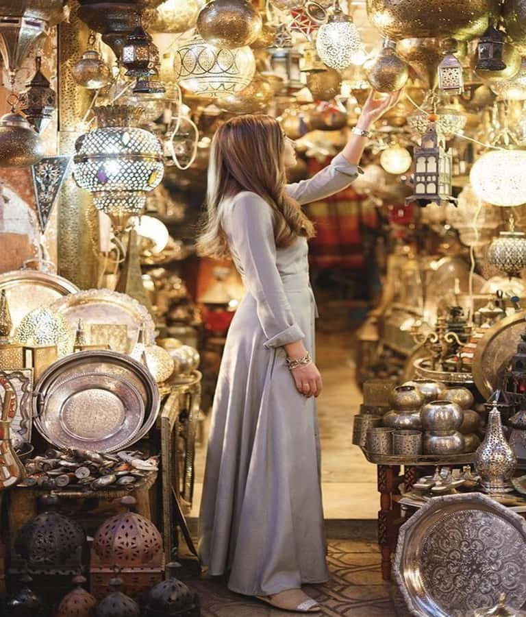 Delhi Shopping Tour: Navigate the Bazaars with a Local Pro - Final Thoughts: Is This Tour Right for You?