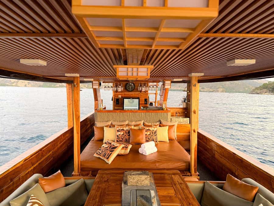 Komodo: Full-Day Sailing Trip by New Luxury Phinisi - Who Will Love This Tour?