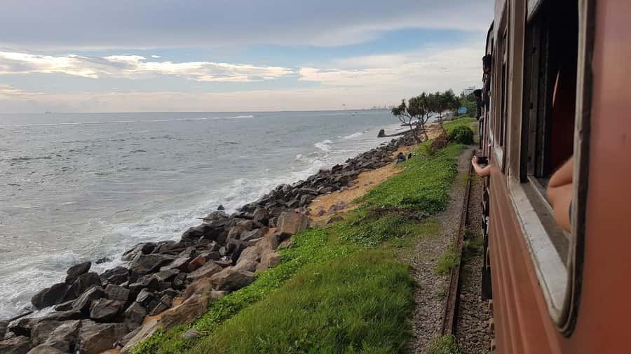 Colombo: UNESCO Galle Fort with Scenic Coastal Rail Journey - Optional Madu River and Cinnamon Gardens