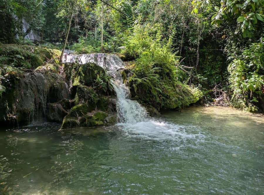 Nong Khiaw: Day Trip Boat to Tad Mok Waterfall + Muang Ngoy - Exploring the Full Experience: What to Expect