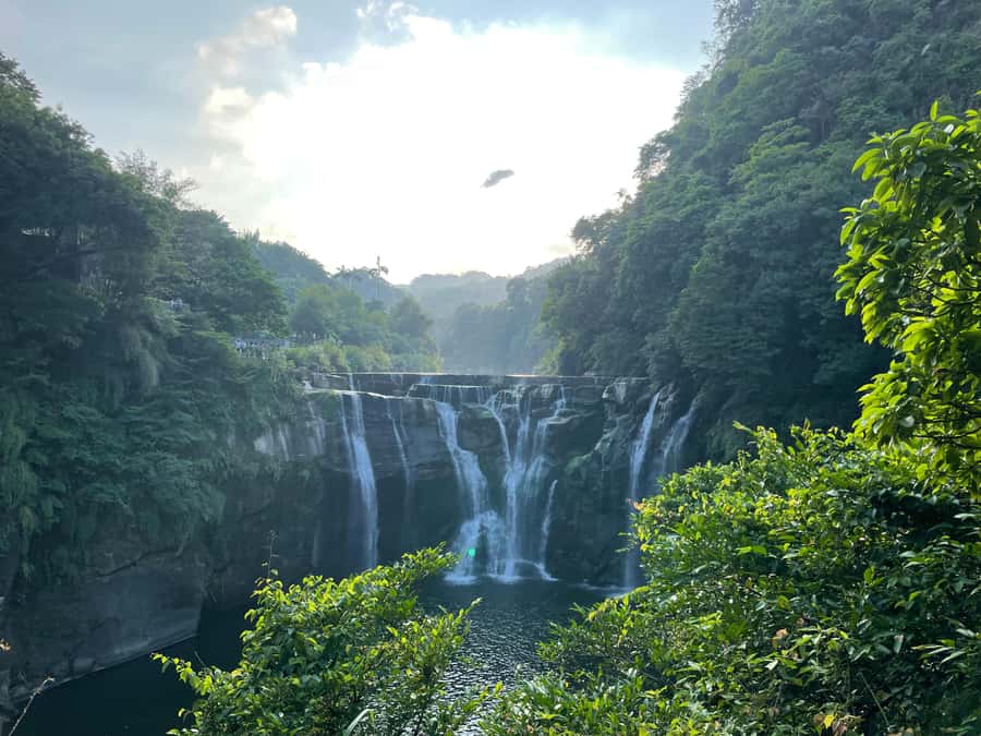 Taipei: Jiufen, Shifen Sky Lanterns & Keelung Nightmarket - Who Will Love This Tour?