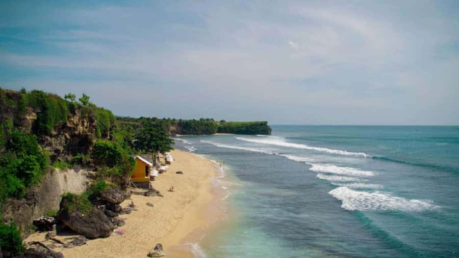 Bali: Bingin Beach, Dreamland Beach & Balangan With Dinner - Authentic Experiences with a Balance of Adventure and Comfort