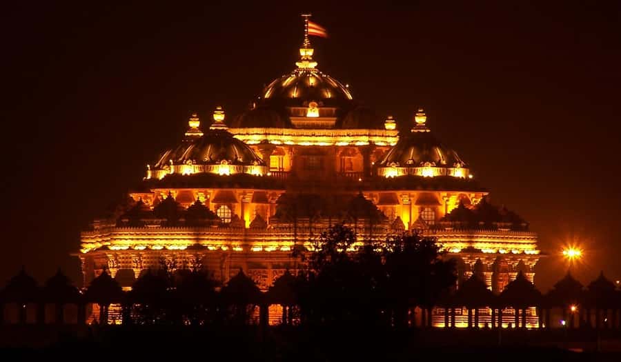 Delhi: Akshardham Temple Guided Tour w/ Water & Light Show - Detailed Breakdown of the Experience