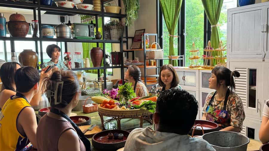 Silom Thai Cooking Class with Garden Or Market Tour - An In-Depth Look at the Experience