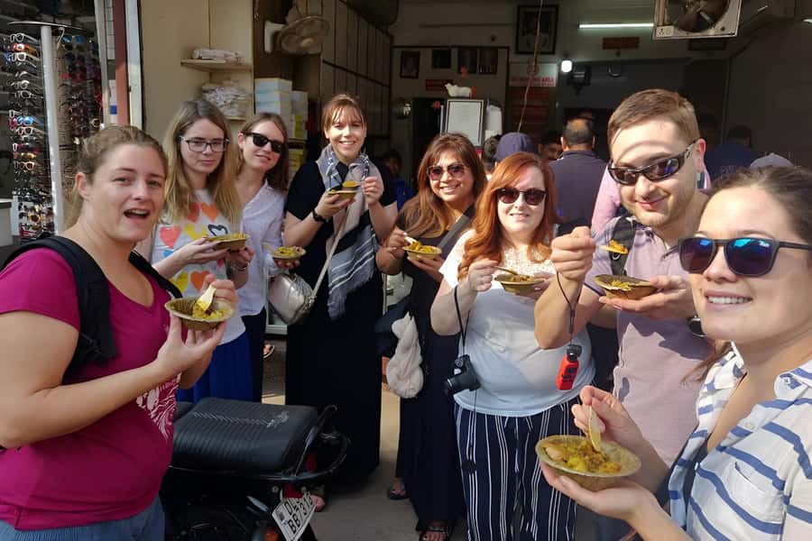 Agra: Street Food, Spice Bazaars Walking Tour & Tuk-tuk Ride - Exploring Agra’s Streets and Markets