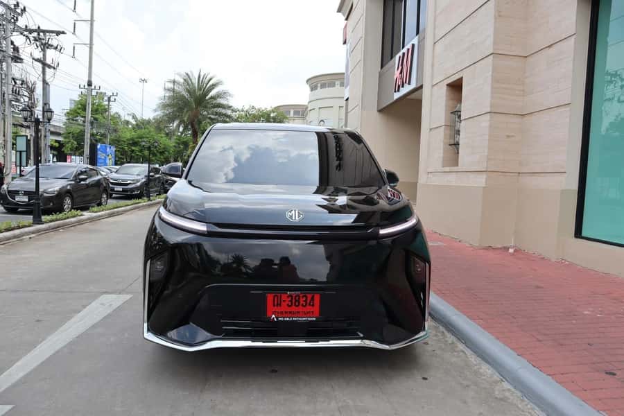 Private Green Journey to Mae Klong & Damnoen Saduak - Who Should Consider This Tour?