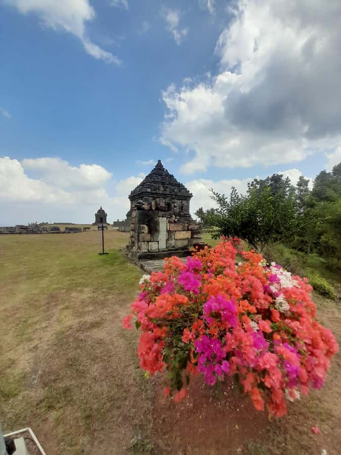Yogyakarta: Jomblang & Pindul Caves with Candi Ijo Tour - The Sum Up