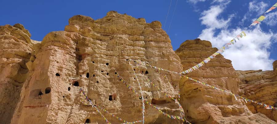 Kathmandu: 10-Day Upper Mustang Jeep Tour with Meals - The Practicalities: Transportation, Accommodation, and Guides