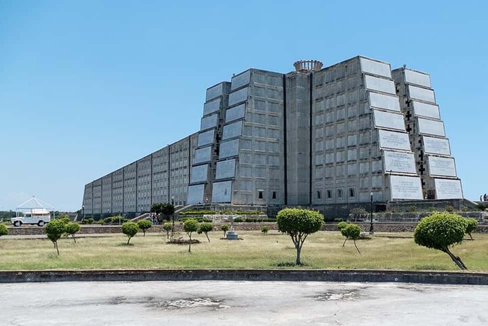 Private:Santo Domingo: Street Tour with Local Guide - Key Points