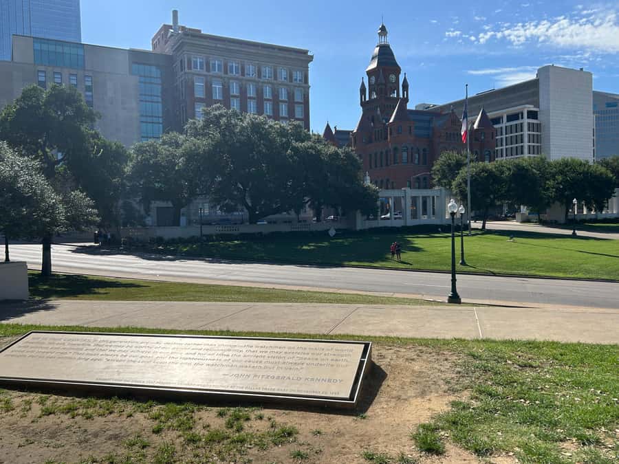 Dallas: Historic Walking Tour - Dallas: Historic Walking Tour — A Walking Journey Through the Heart of Texas