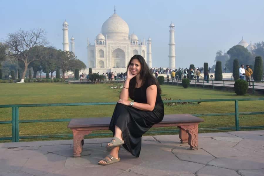Agra: Skip-the-Line Taj Mahal Guided Tour with Mausoleum - An In-Depth Look at What to Expect