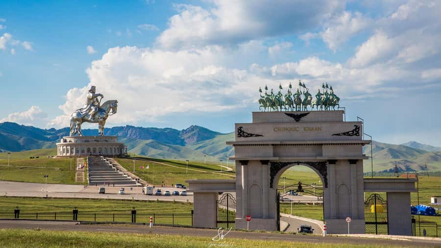 Ulaanbaatar: Genghis Khan Statue & Terelj Park 2-Day Tour - Who Is This Tour Best For?