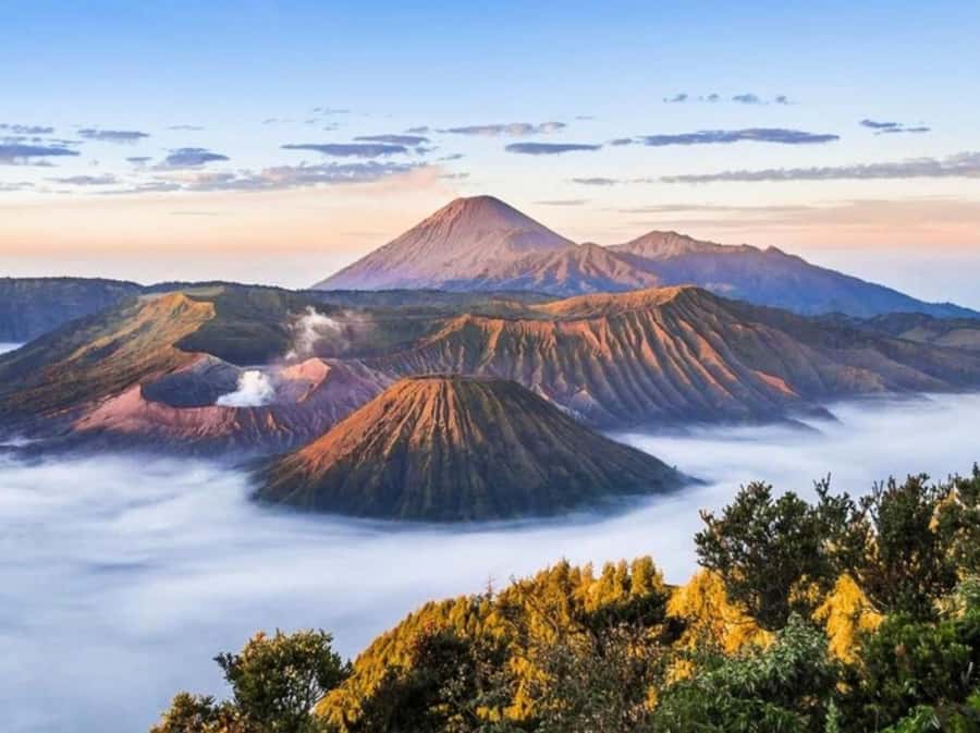 Surabaya: Explore Bromo & Ijen crater 3D2N - A Deep Dive into the 3-Day Bromo & Ijen Experience