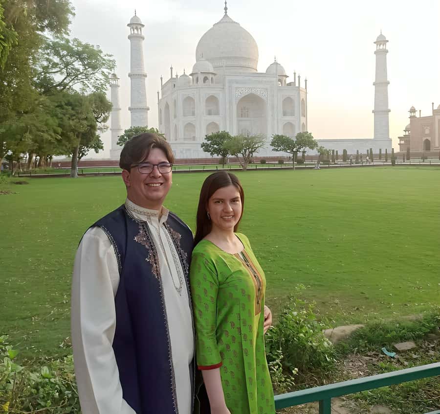 Agra: Skip-the-Line Taj Mahal, Agra Fort & Baby Taj Day Tour - What to Bring and What to Expect