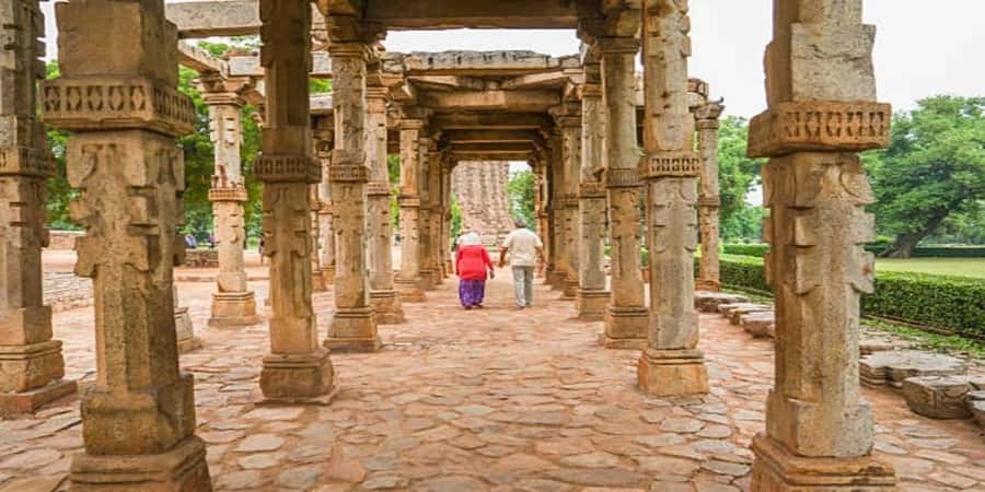 Stories of Delhi: Temples, Empires & Everyday Traditions - Who Will Love This Experience?